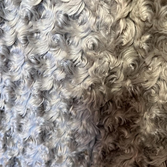 Live a little faux fur lined vest size Large - Picture 5 of 7